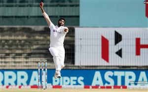 Jasprit Bumrah`s shot while balling in the field